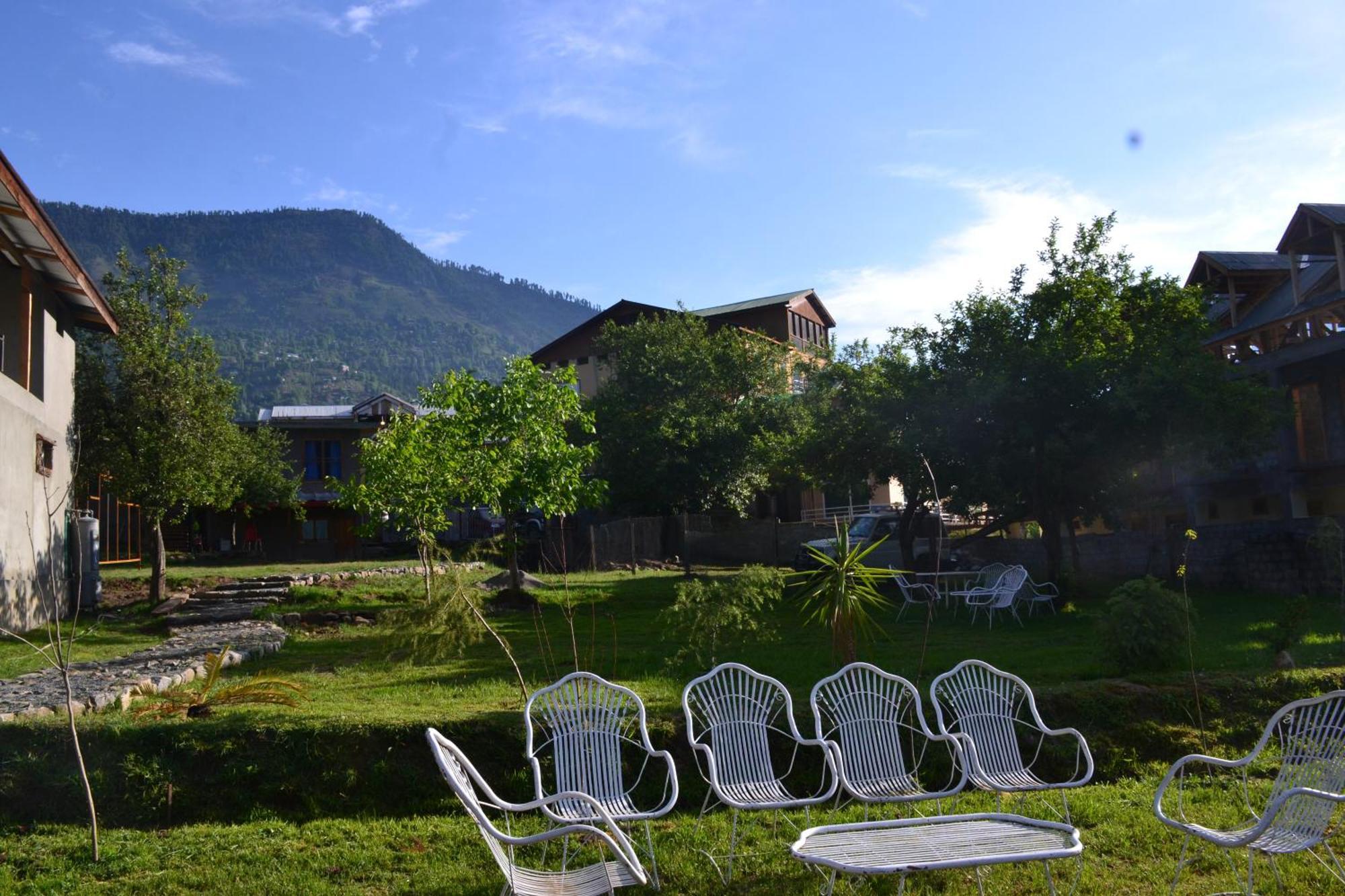 West End Lodges Neelum المظهر الخارجي الصورة