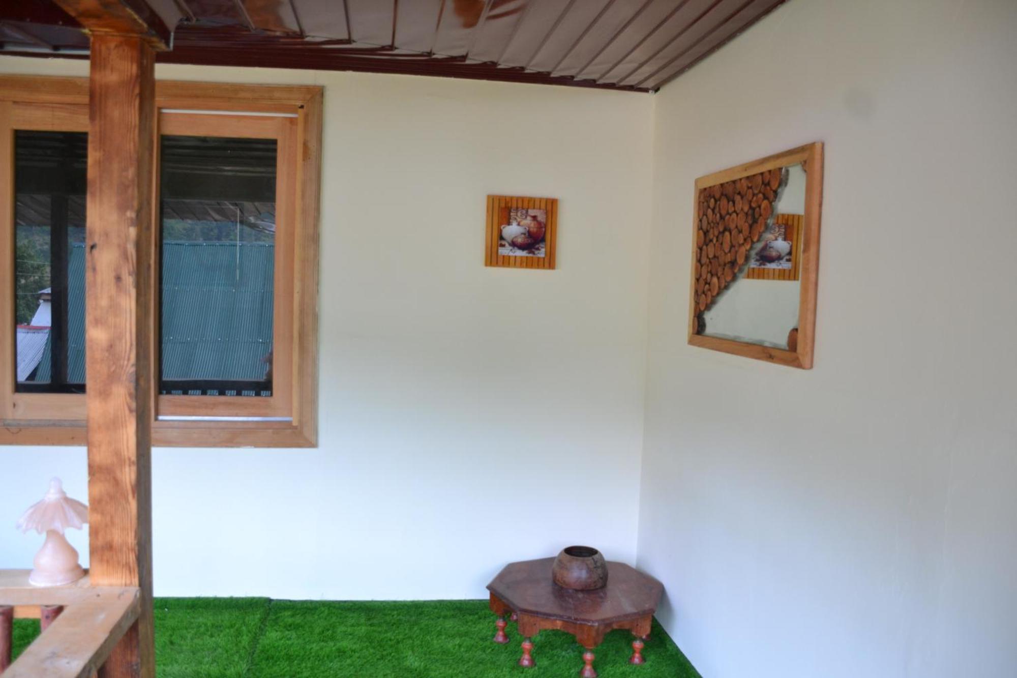 West End Lodges Neelum المظهر الخارجي الصورة