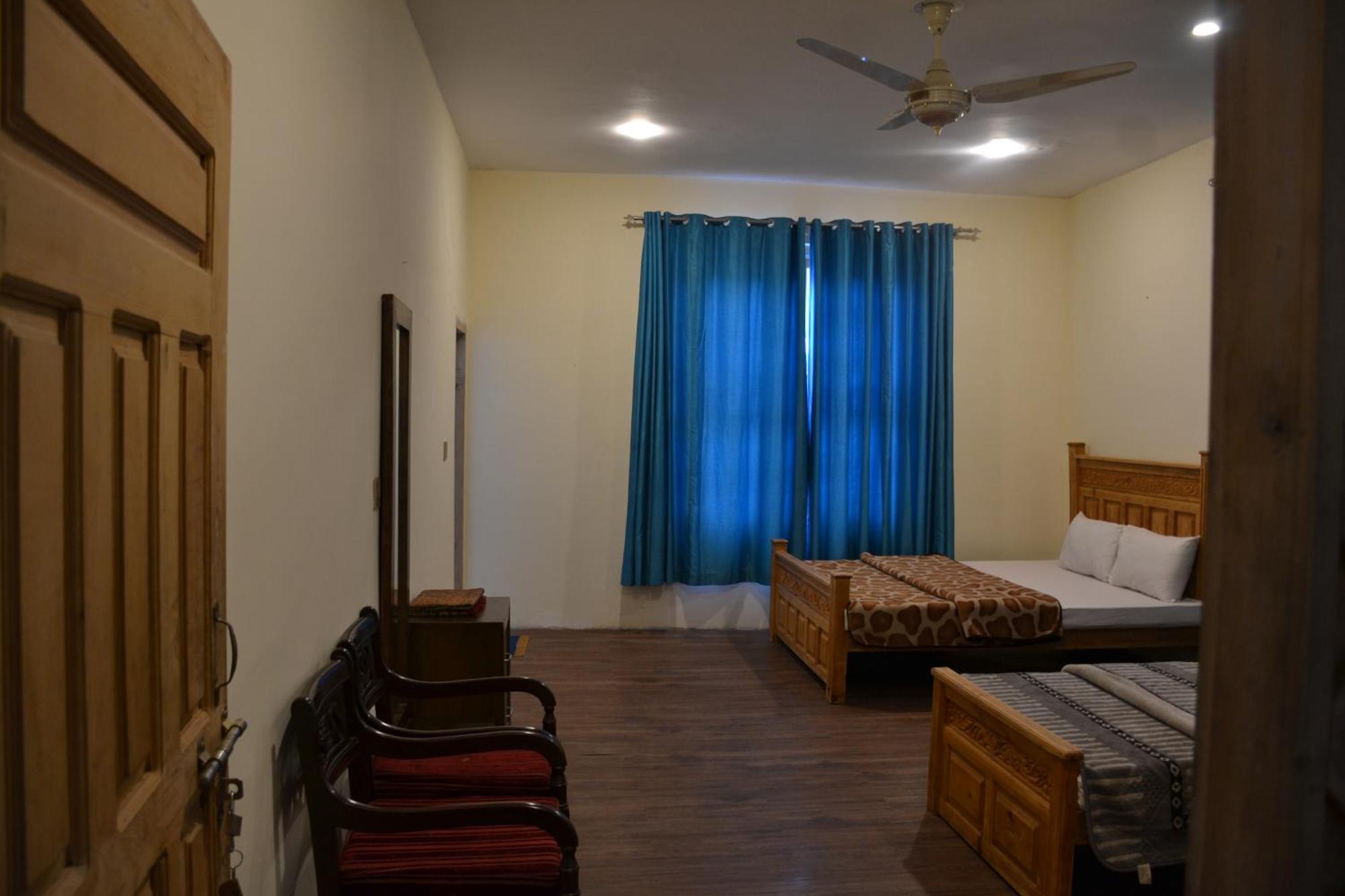 West End Lodges Neelum المظهر الخارجي الصورة
